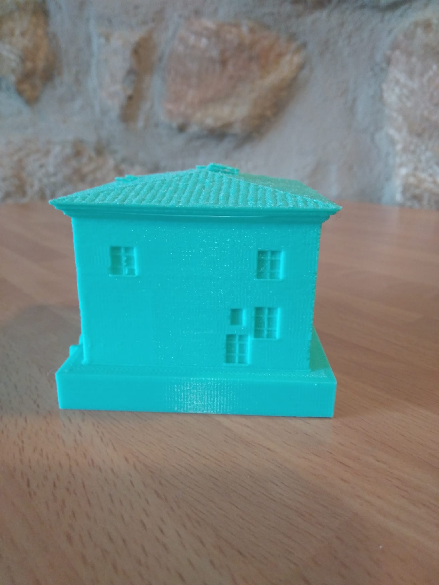 Ayuntamiento de Fabara impreso en 3D de lado izquierdo